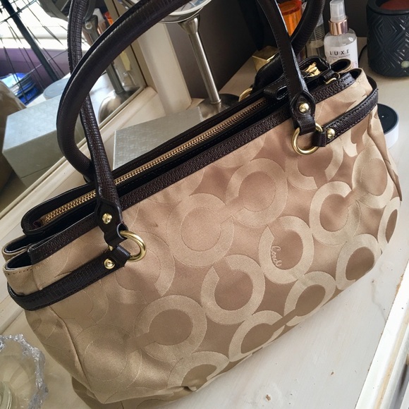 Coach handbag - Picture 3 of 8